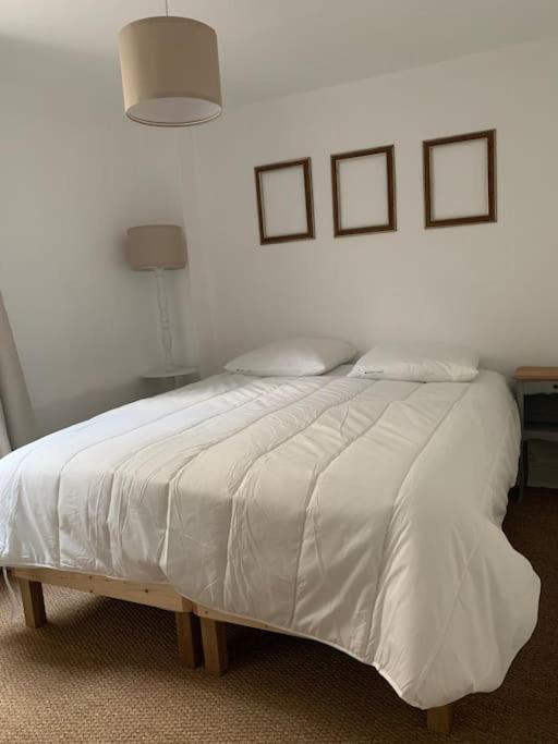 Gite La Petite Maison Guîtres Kültér fotó
