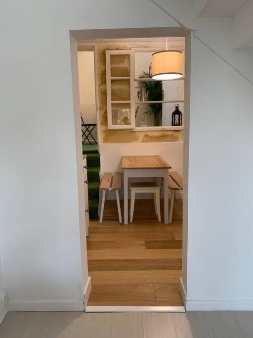 Gite La Petite Maison Guîtres Kültér fotó